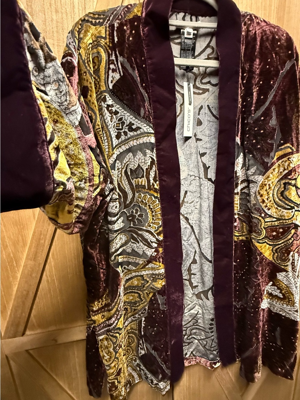 Chico's NWT Velvet Paisley Kimono Burnout Size L/XL Retail $150 - Picture 2 of 4